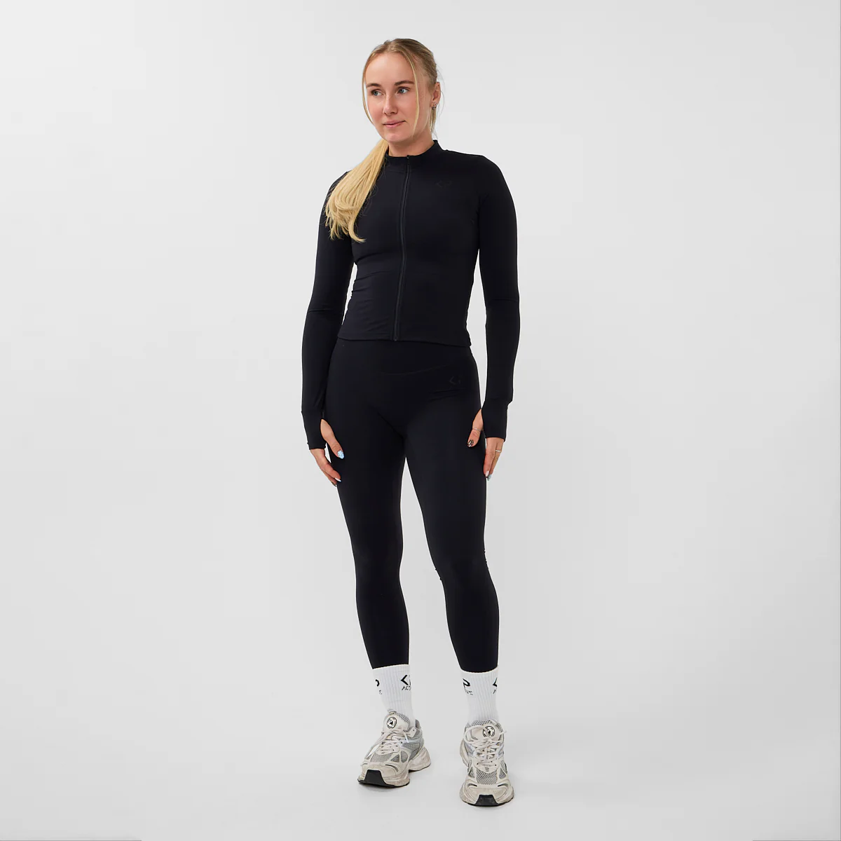 BLACK COFFEE SOFT ZIPPER - Image 3