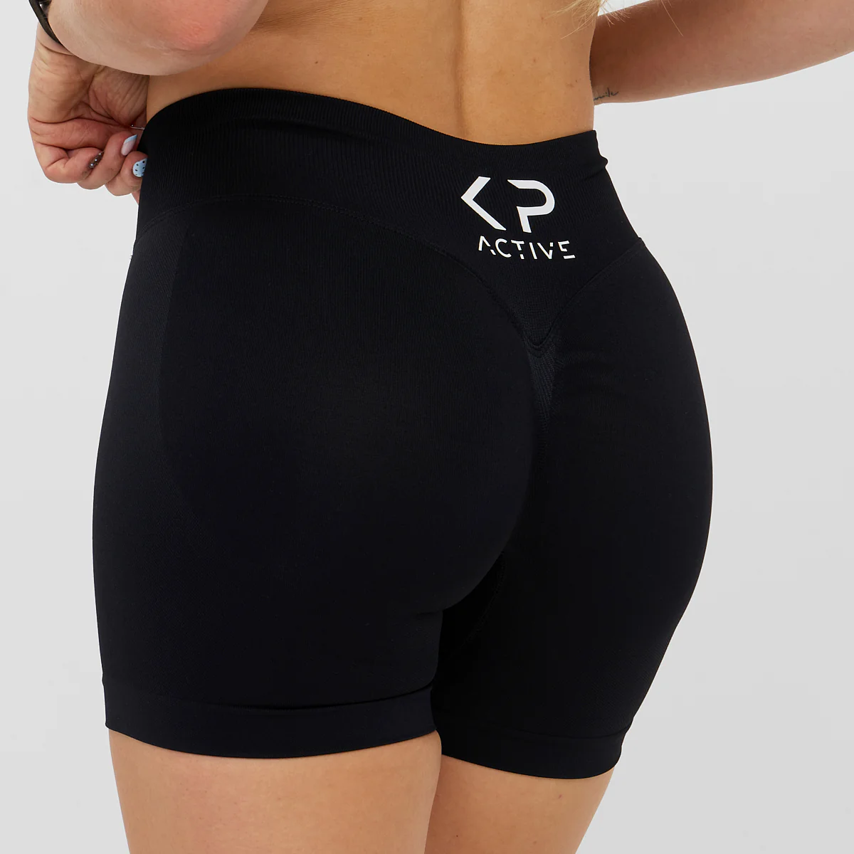 CLASSIC SHORT BLACK - Image 3