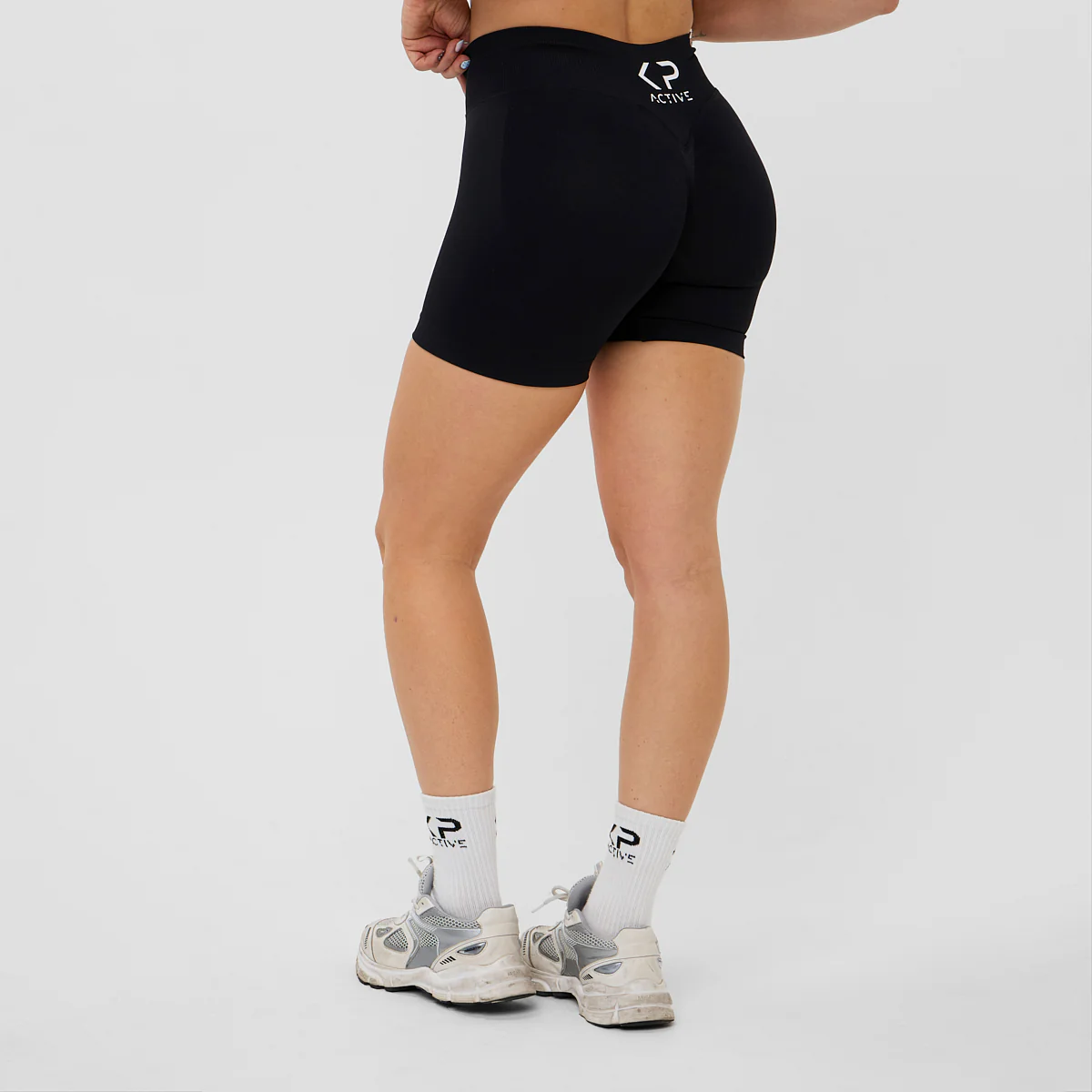 CLASSIC SHORT BLACK - Image 6