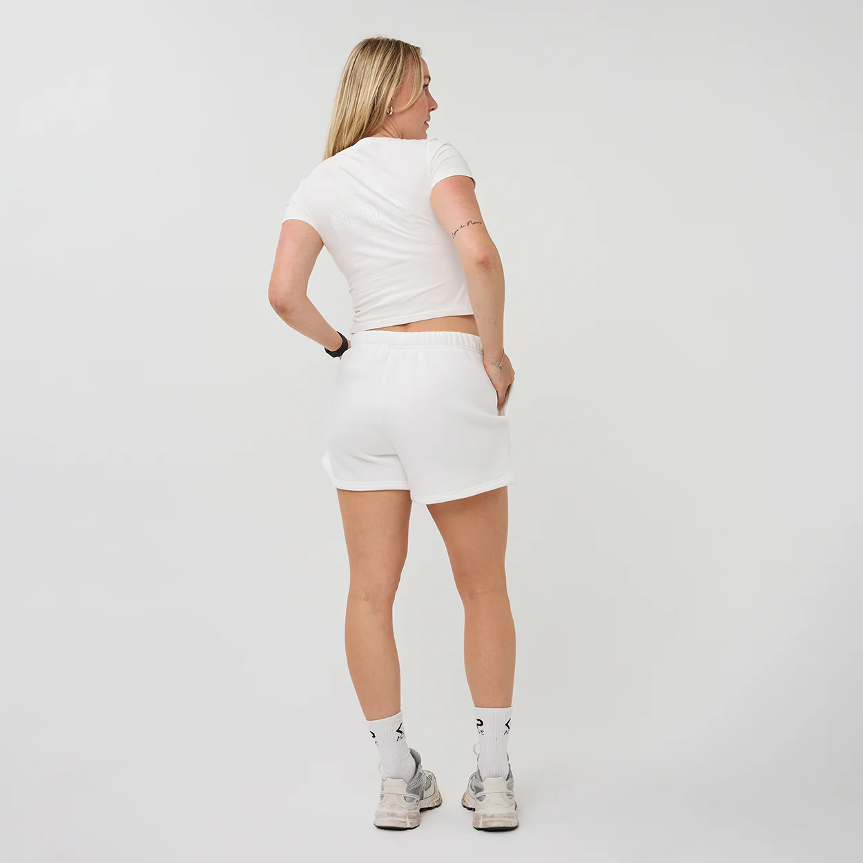 SERIES SHORT WHITE - Image 4