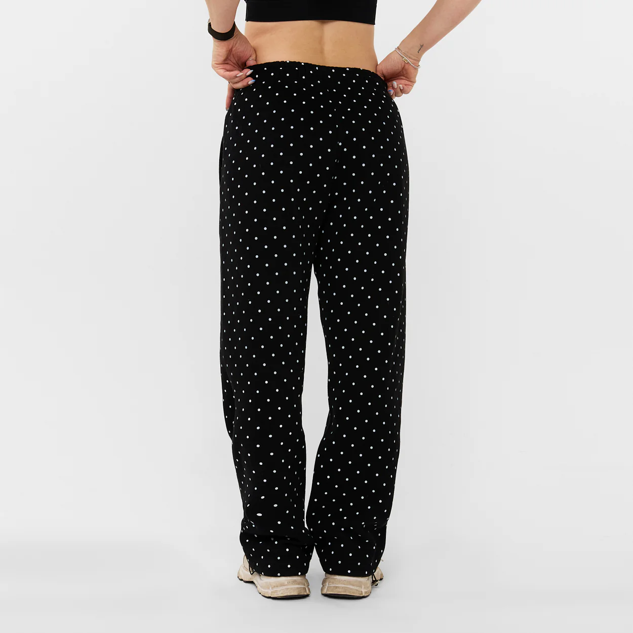 POLKA DOTS BLACK JOGGER - Image 4