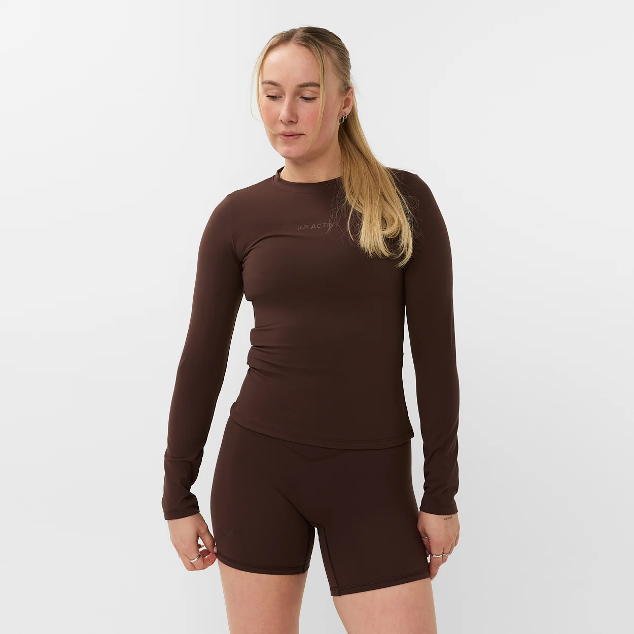 V-SHAPE SHORT BROWN - Image 3