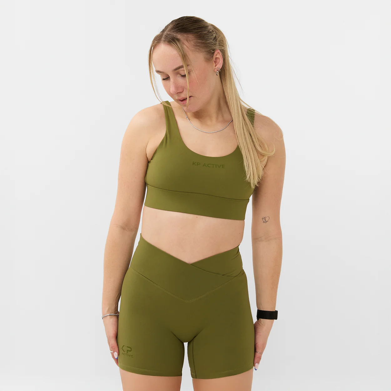 V-SHAPE SHORT KHAKI - Image 6