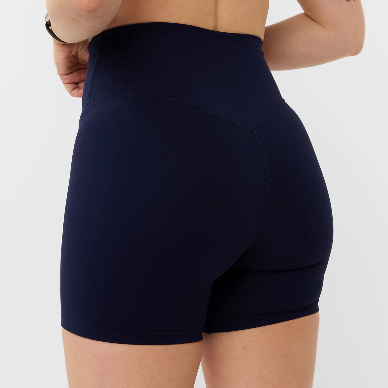 V-SHAPE SHORT NAVY - Image 4