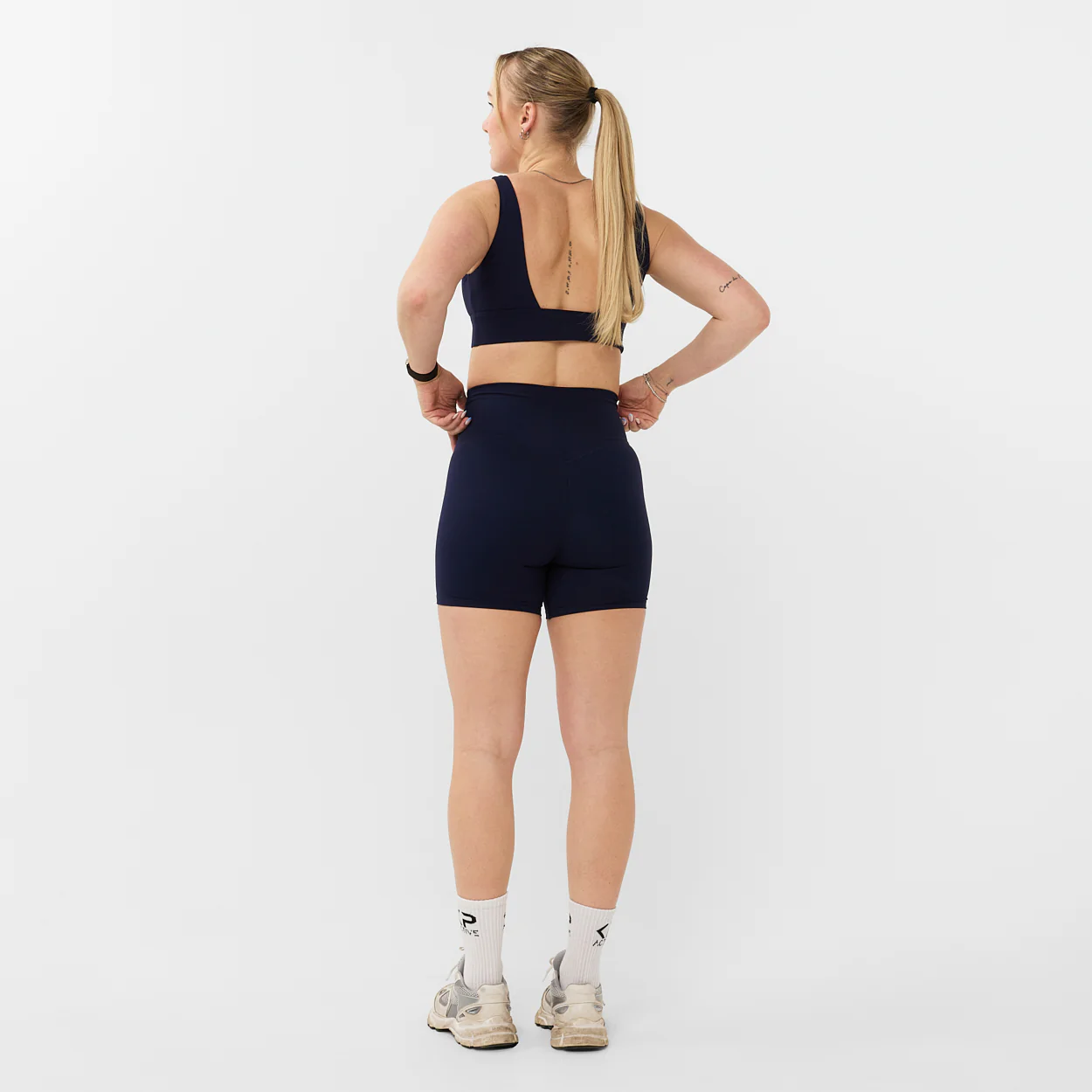 V-SHAPE SHORT NAVY - Image 5
