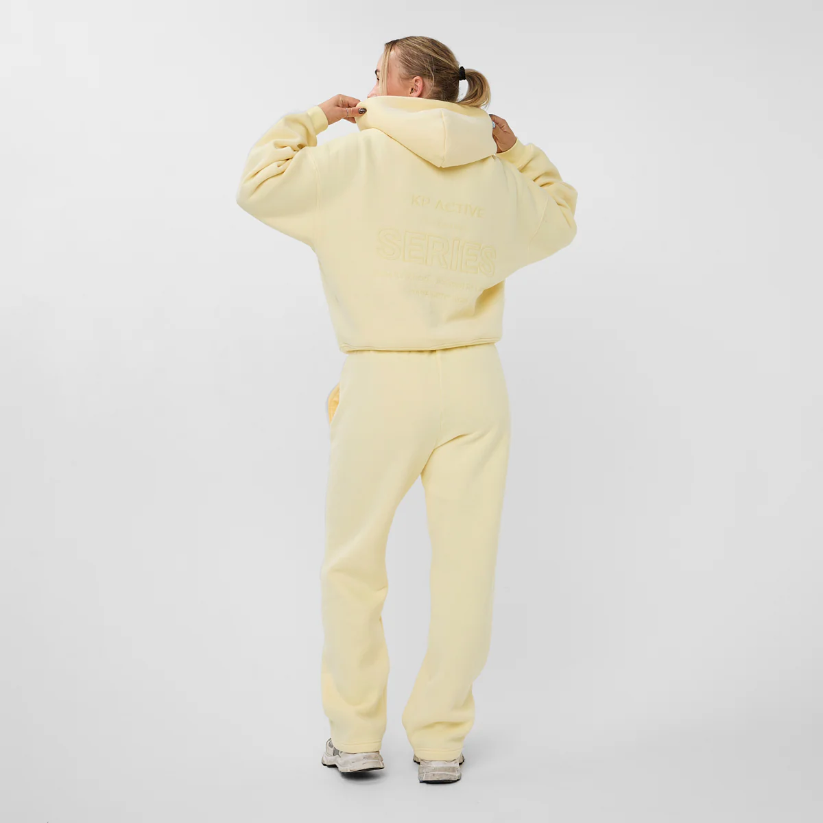 SERIES STRAIGHT JOGGER BUTTER YELLOW - Image 5