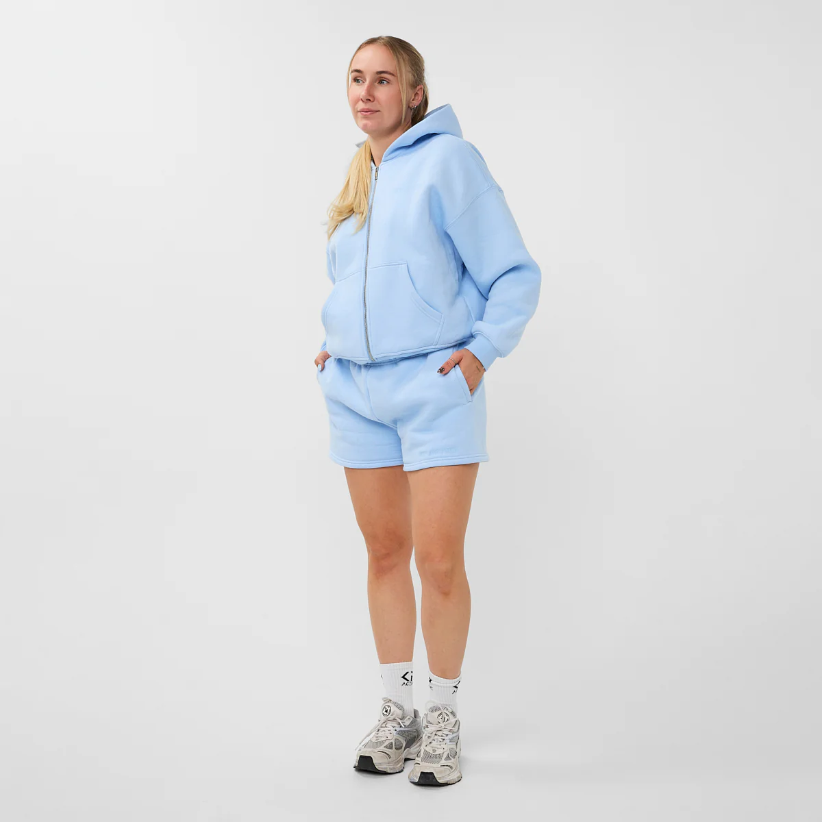 SERIES ZIPPER JACKET BABY BLUE - Image 6